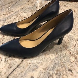 Naturalizer Evie Pumps 7.5M Navy (NWT)